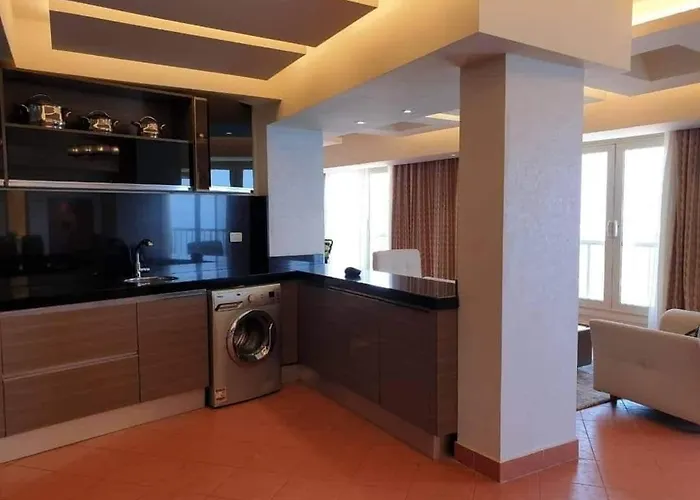 Amazing Sea View Penthouse In Pyramids Porto El-sokhna 3*