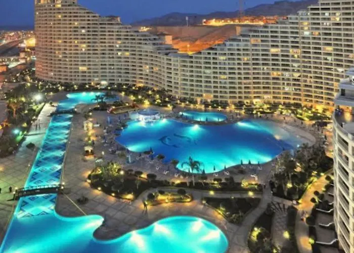 Amazing Sea View Penthouse In Pyramids Porto El-sokhna 3* Ain Sukhna