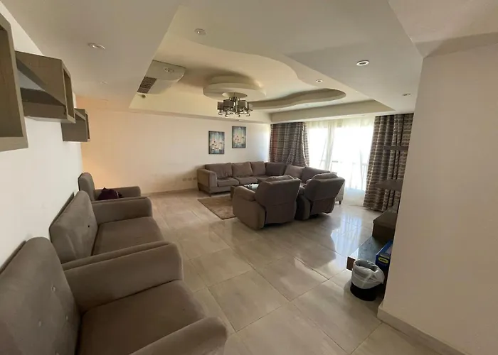 Amazing Sea View Penthouse In Pyramids Porto El-sokhna 3*